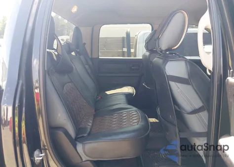 2018 Ram 2500 Tradesman 4X4 6'4 Box from USA, damaged, VIN 3C6UR5CL2JG411687